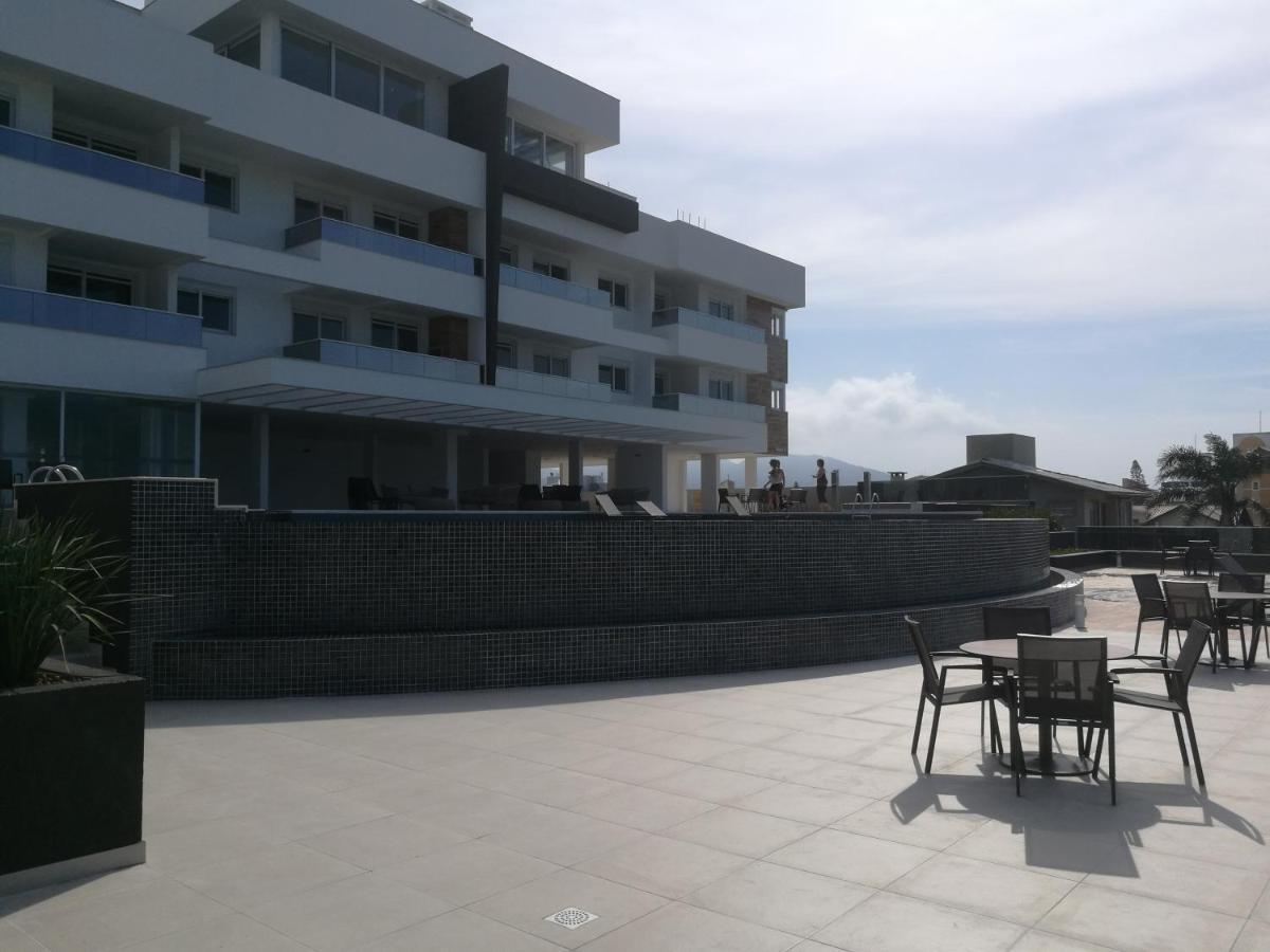 Ea-Apto Com Vista Do Mar Em Praia Dos Ingleses Florianopolis Bagian luar foto